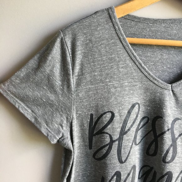 ⚪ 3/$15  Blessed Mama super soft tee - Picture 5 of 9